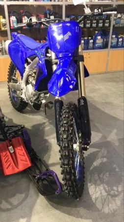 Мотоцикл Yamaha YZ450F 2024