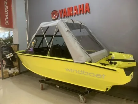 Катер Windboat 4.6 DCX NEW (желтый)
